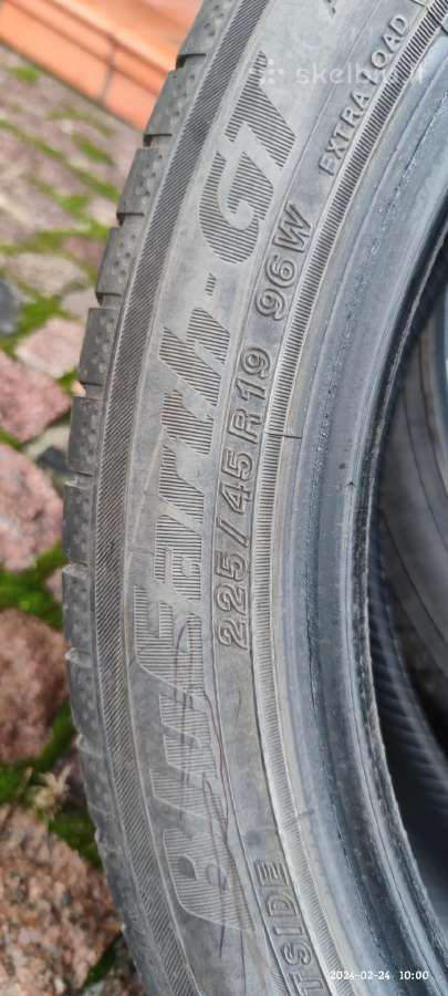 Yokohama padangos 225-45-19 - nuotraukos Nr. 4