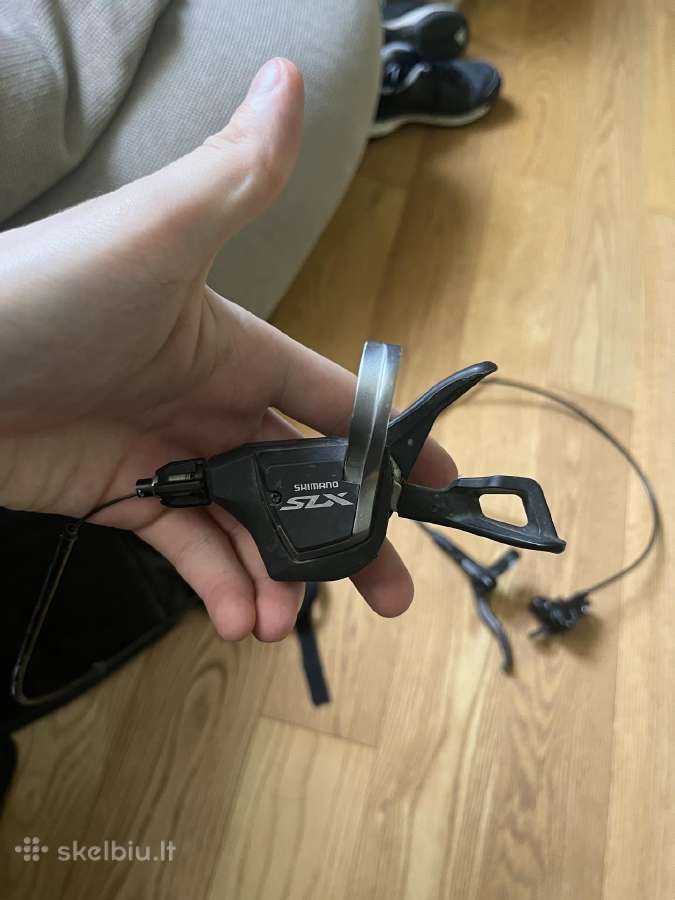 Shimano priekiniu zvaigdziu perjungimo rankenle