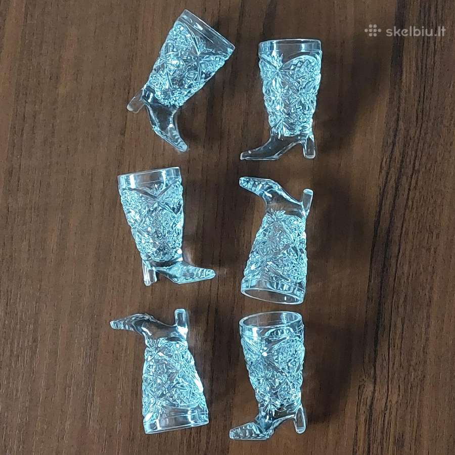 Suvenyrinės krištolinės stiklinės " Batukas ". - nuotraukos Nr. 12