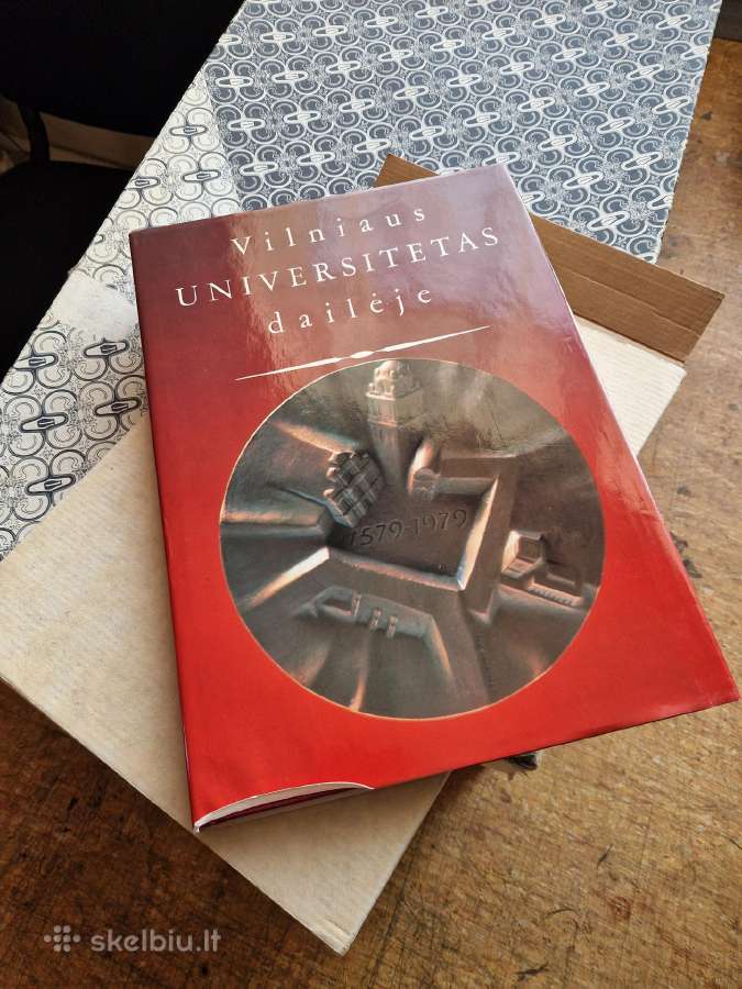 Knyga Vilniaus Universitetas dailėje