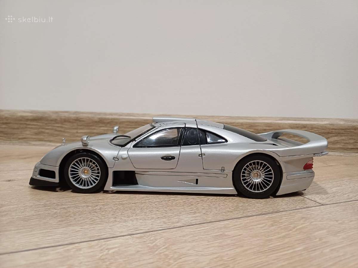 Mercedes Clk-gtr 1:18 - nuotraukos Nr. 2