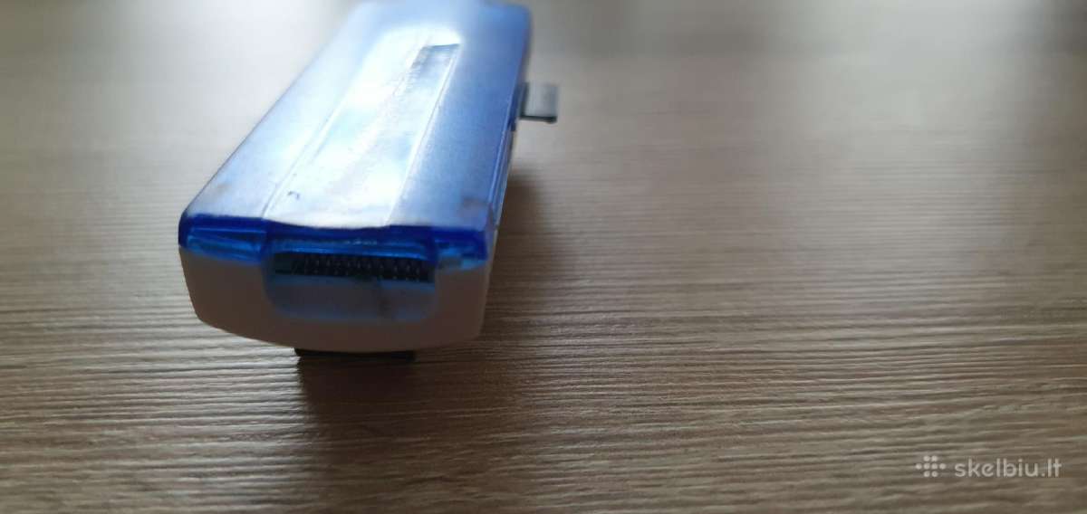 Usb hubas (kortelių skaitytuvas) - nuotraukos Nr. 3