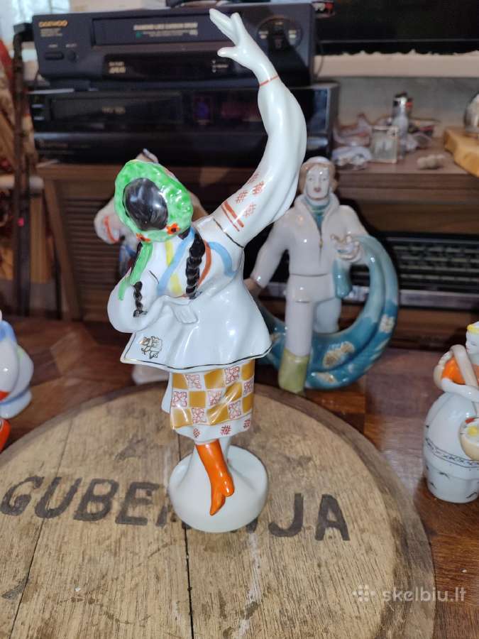 Porceliano statulėlė - nuotraukos Nr. 3