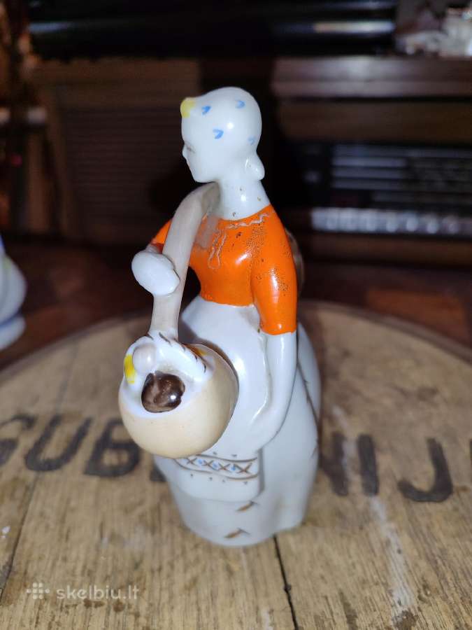 Porceliano statulėlė - nuotraukos Nr. 5