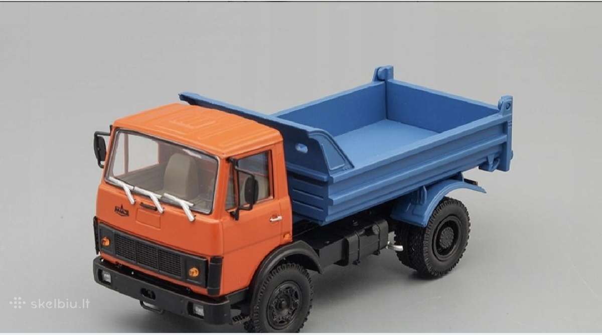 Maz 5551