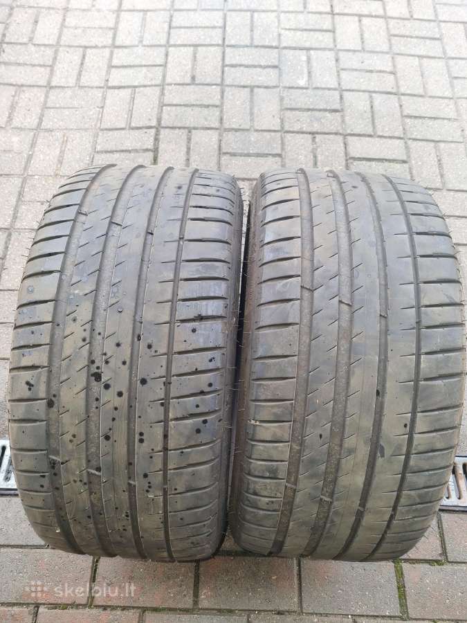 Parduodu 2 padangos Bridgestone 245/40/19