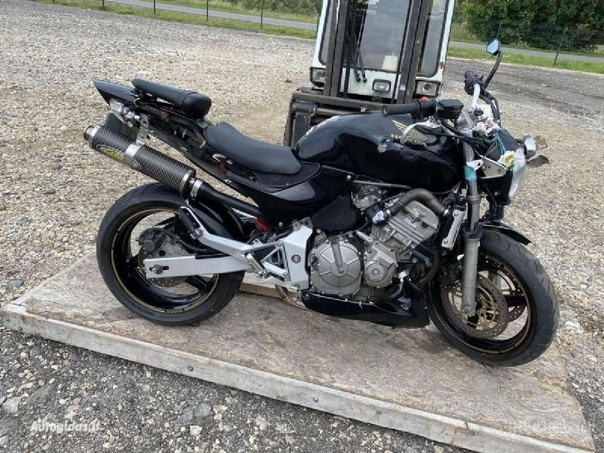 Honda hornet 600cc 2005-2003m dalimis - nuotraukos Nr. 3