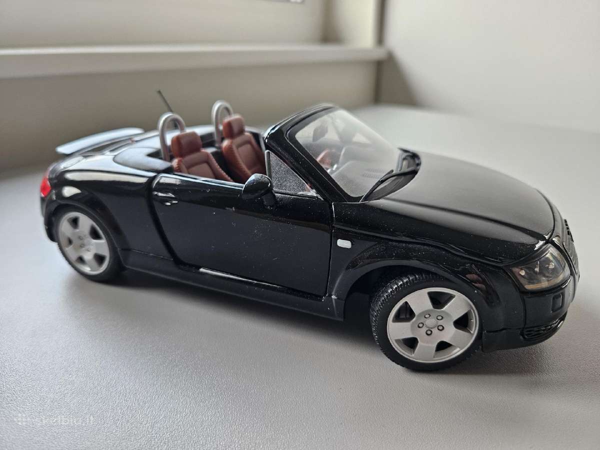 Audi TT Roadster. (Maisto) 1:18 - nuotraukos Nr. 7