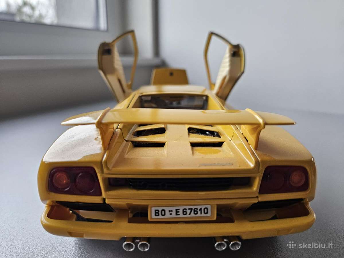 Lamborghini Diablo 1990 (Burago). 1:18 - nuotraukos Nr. 6