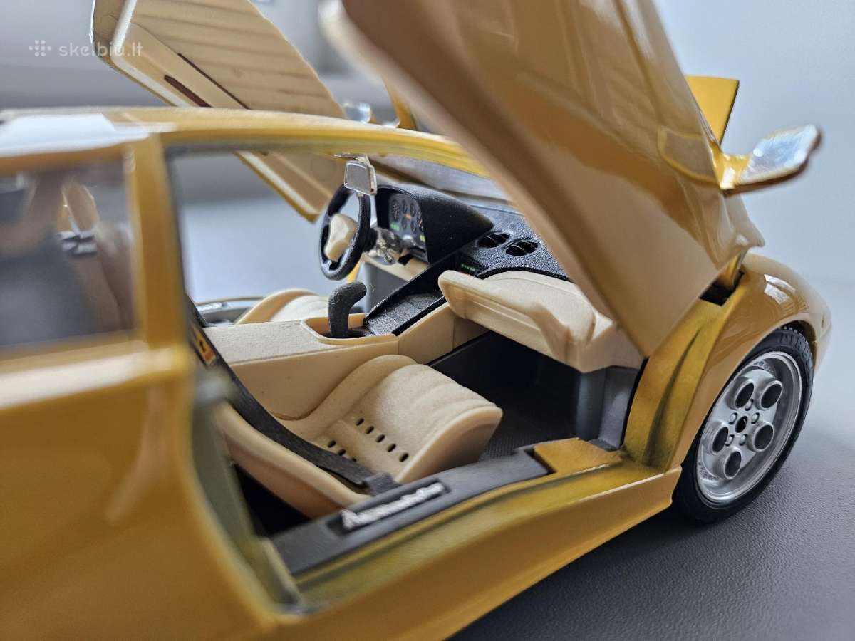 Lamborghini Diablo 1990 (Burago). 1:18 - nuotraukos Nr. 7