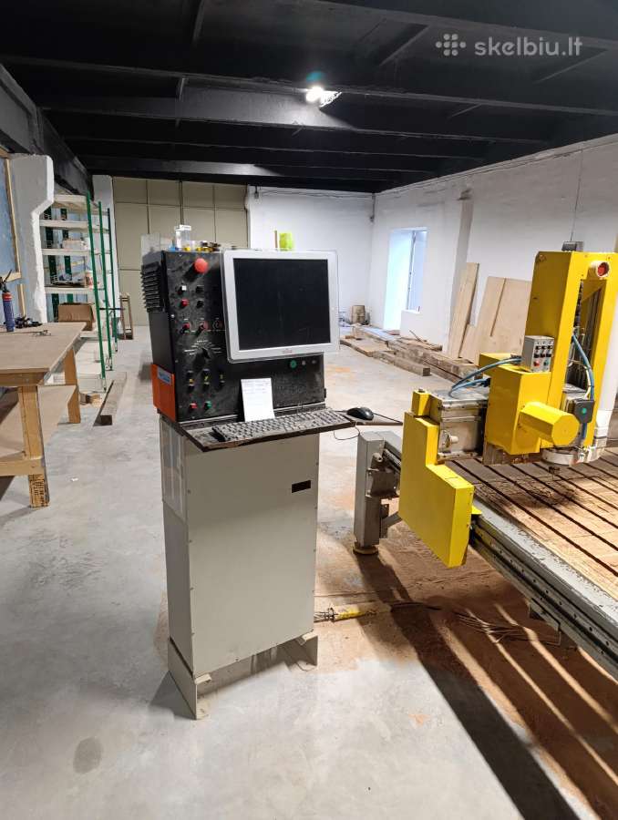 CNC frezavimo stakles