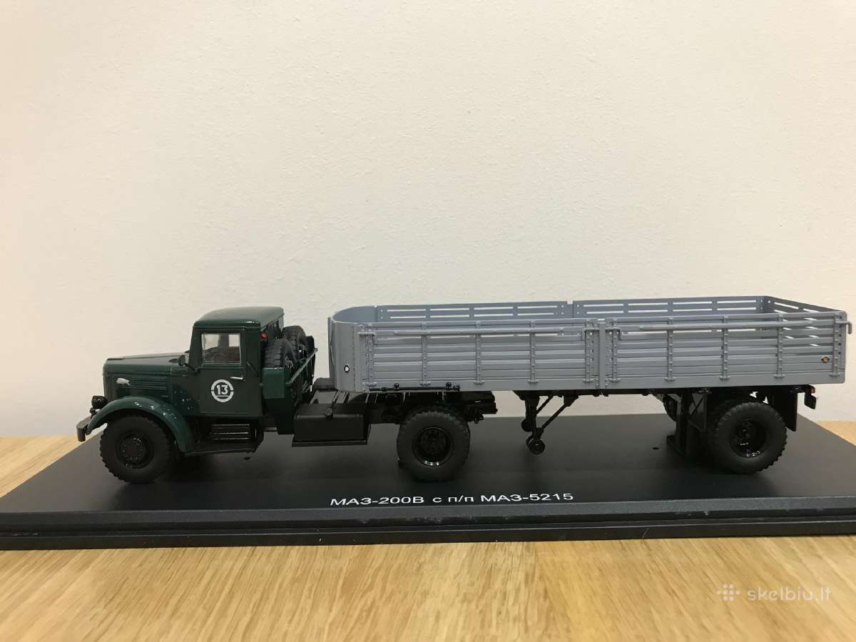 Maz 200v su puspriekabe Maz 5215