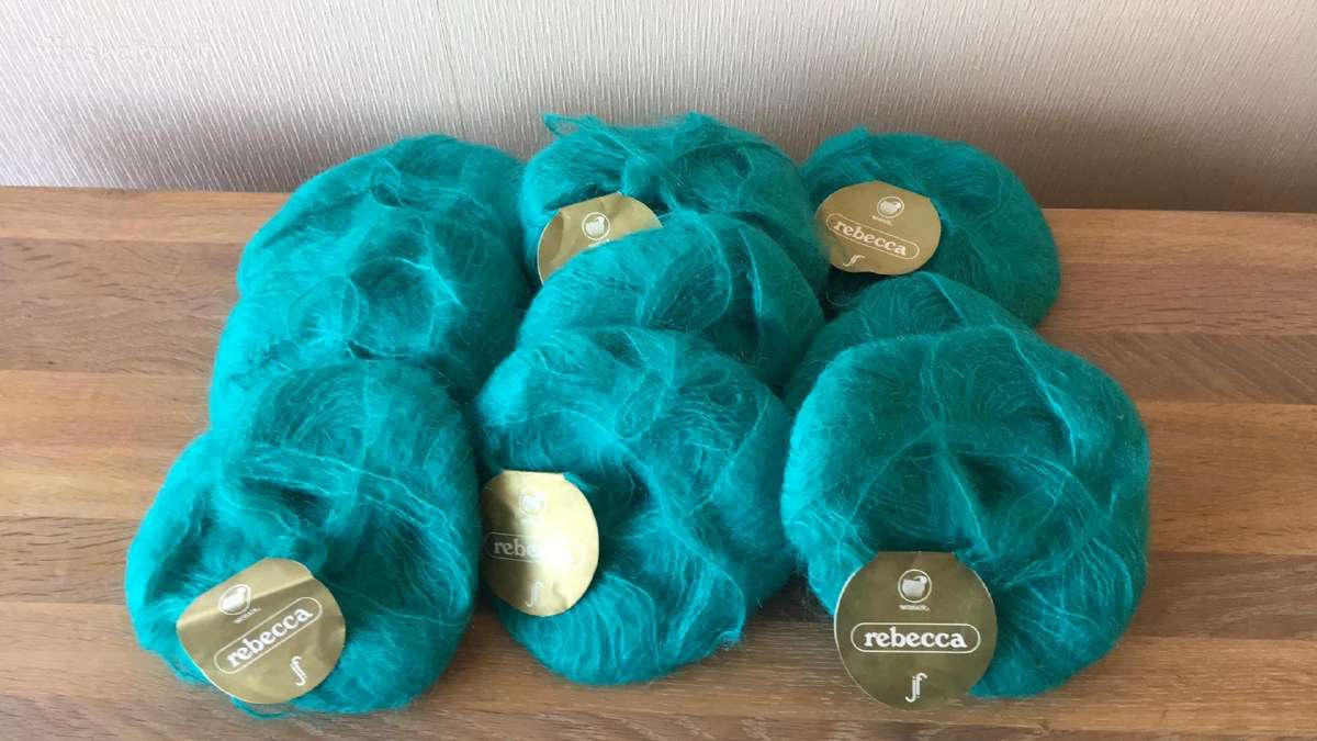 Mezgimo siūlai , 10 kamuoliukai po 40g. Italija - nuotraukos Nr. 2