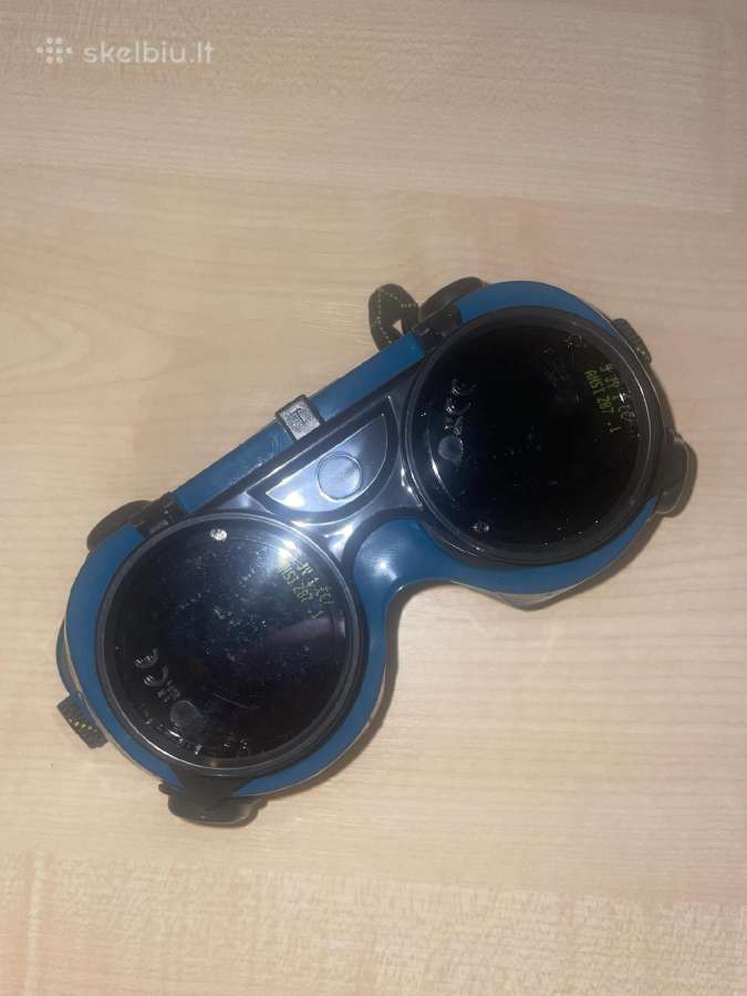 Akiniai suvirintojui Ansi