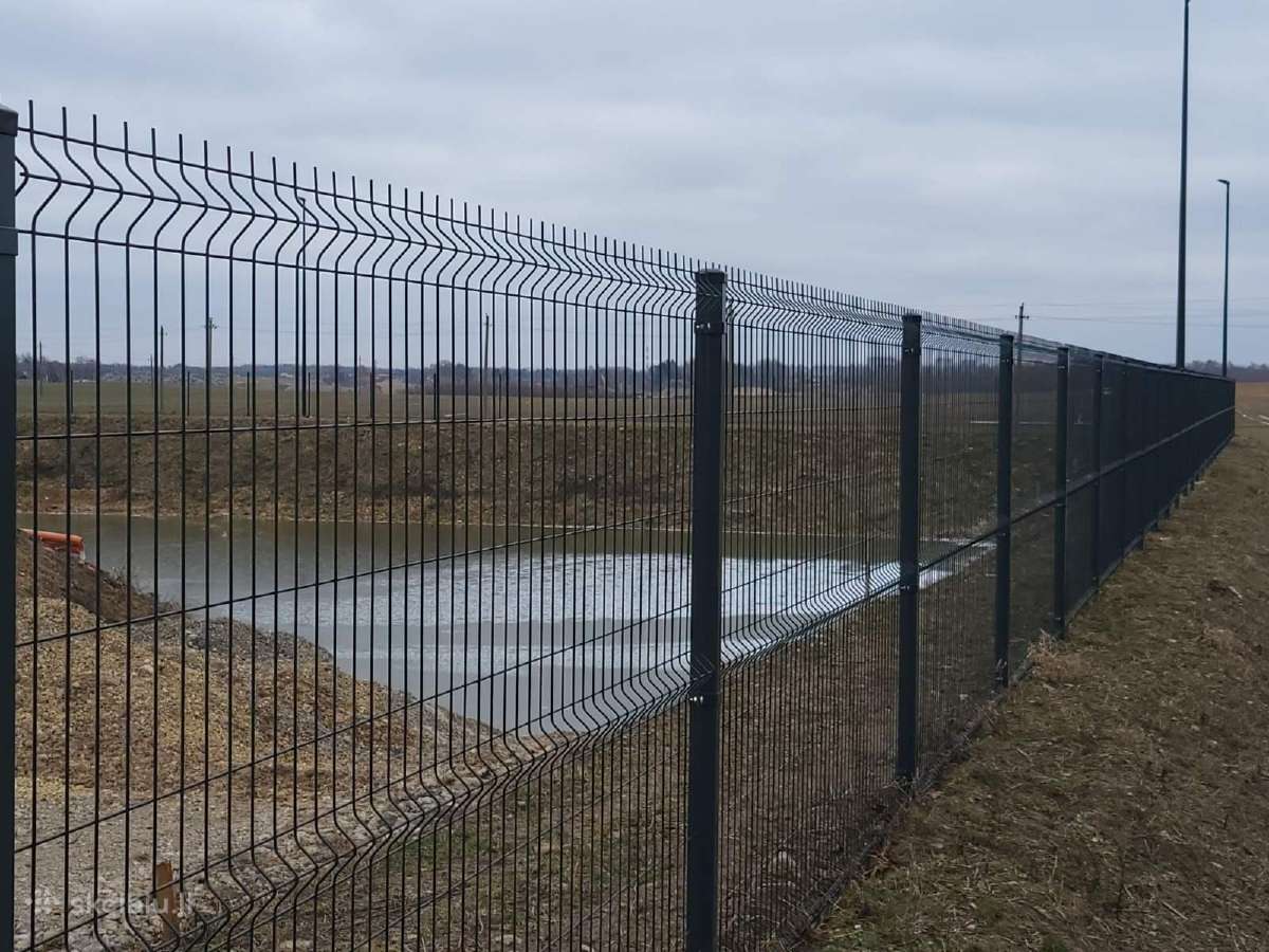 Segmentinės, tinklinės ir tvoralenčių tvoros - nuotraukos Nr. 10