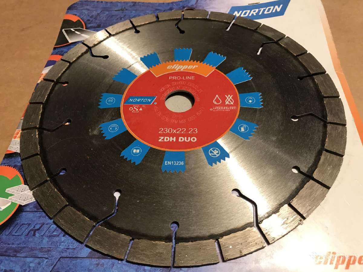 Deimantiniai betono pjovimo diskai 230 mm - nuotraukos Nr. 4