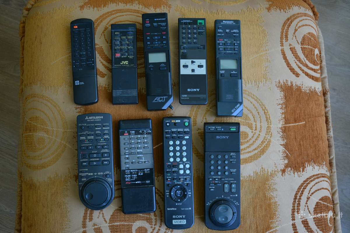 Pulteliai Video magnetofonams Vhs