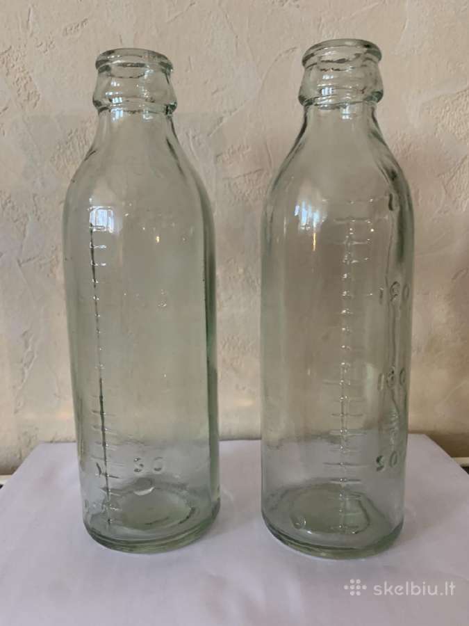 Nauji, graduoti 200ml, sovietiniai buteliukai