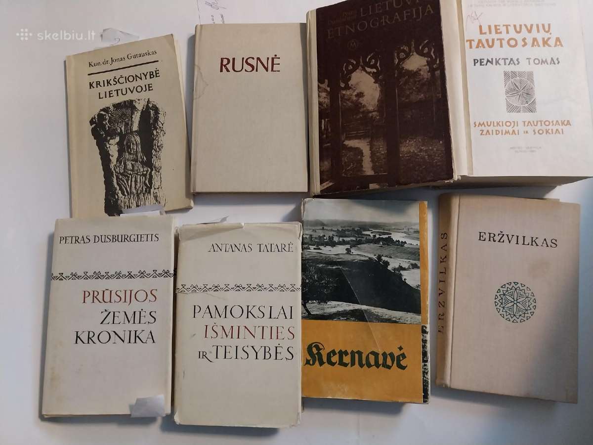 Knygos tautosaka istorija