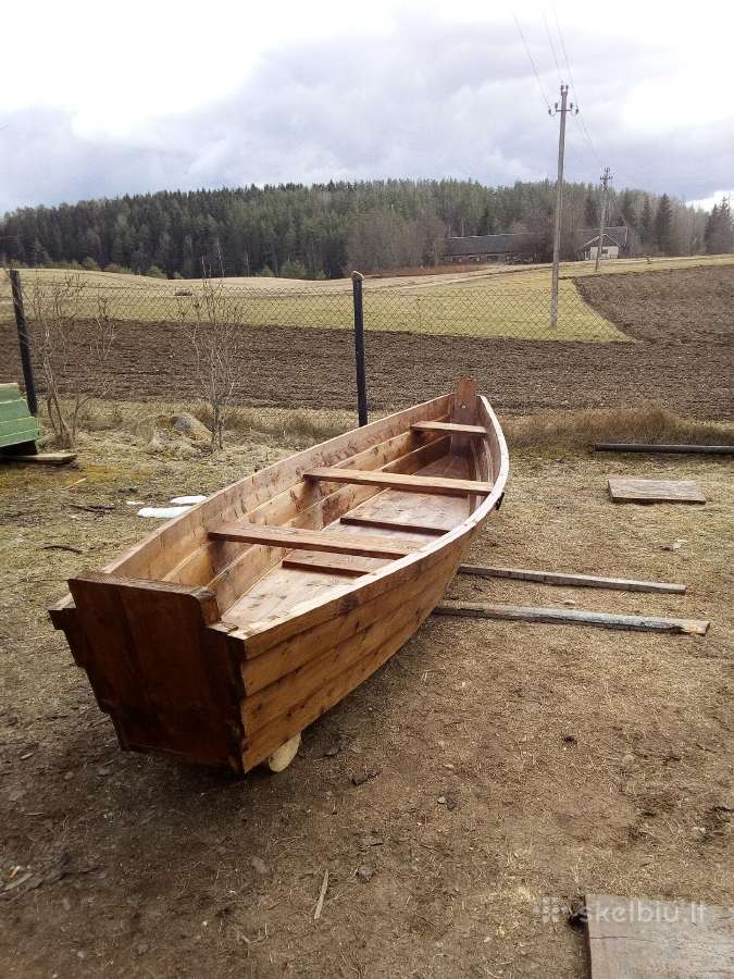 Medinių valčių gamyba - nuotraukos Nr. 2