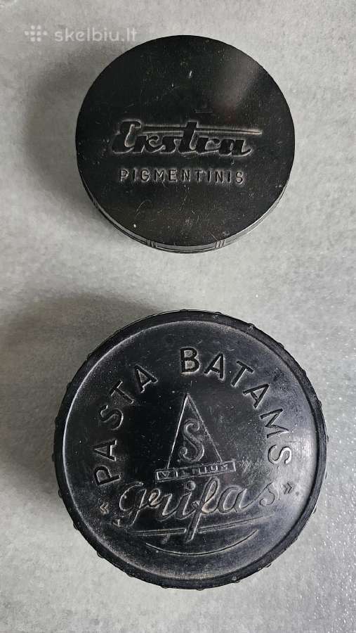 Lietuviškos bakelitinės dėžutės