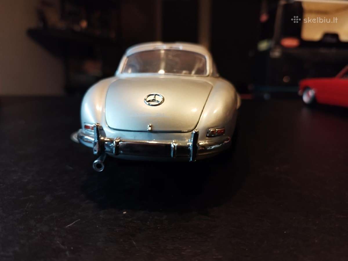 Mercedes benz 300sl 1:18 - nuotraukos Nr. 6