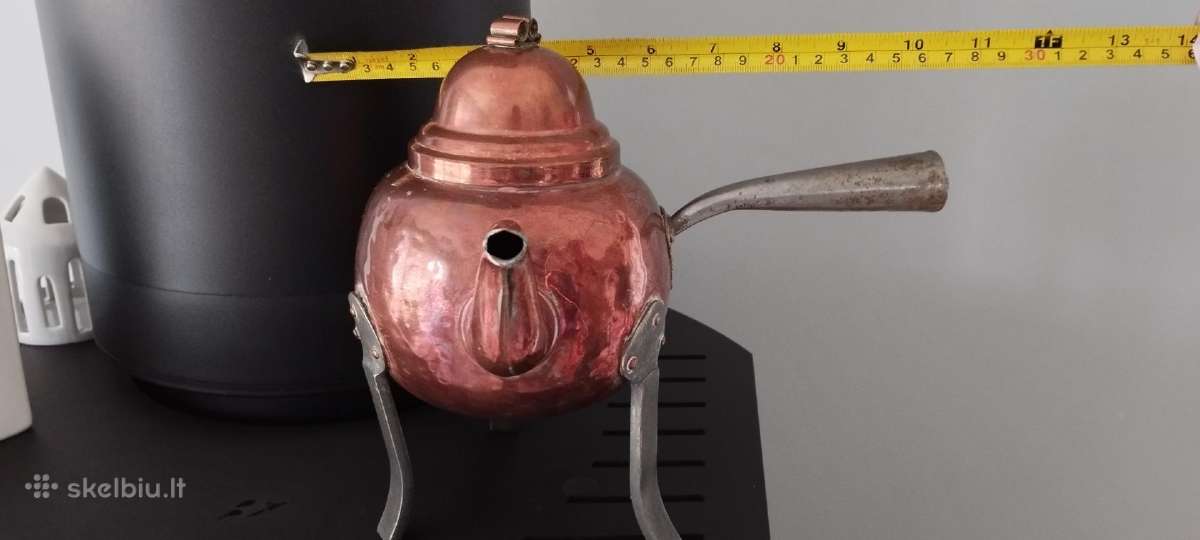 Virdulys su metaline rankena