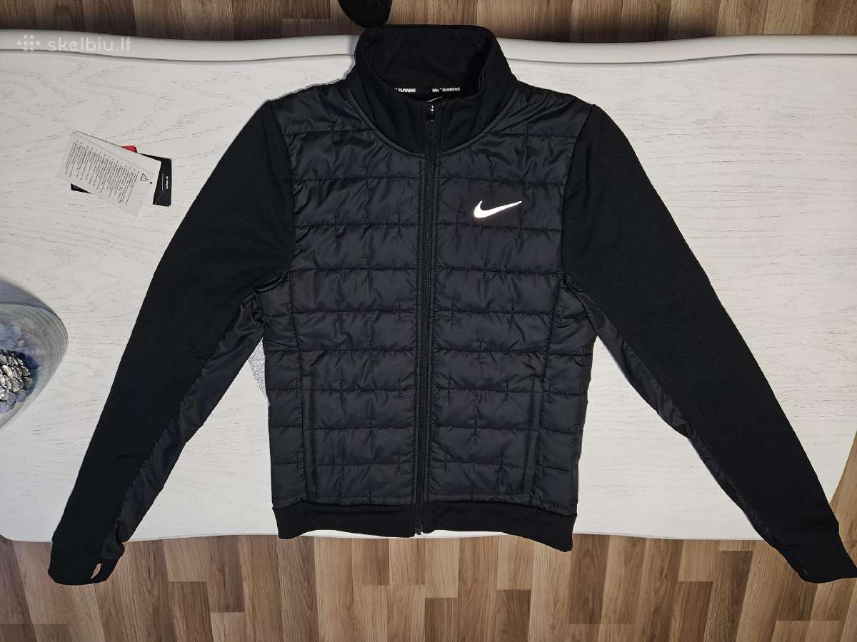 Naujos kaina 120eur Originali Nike