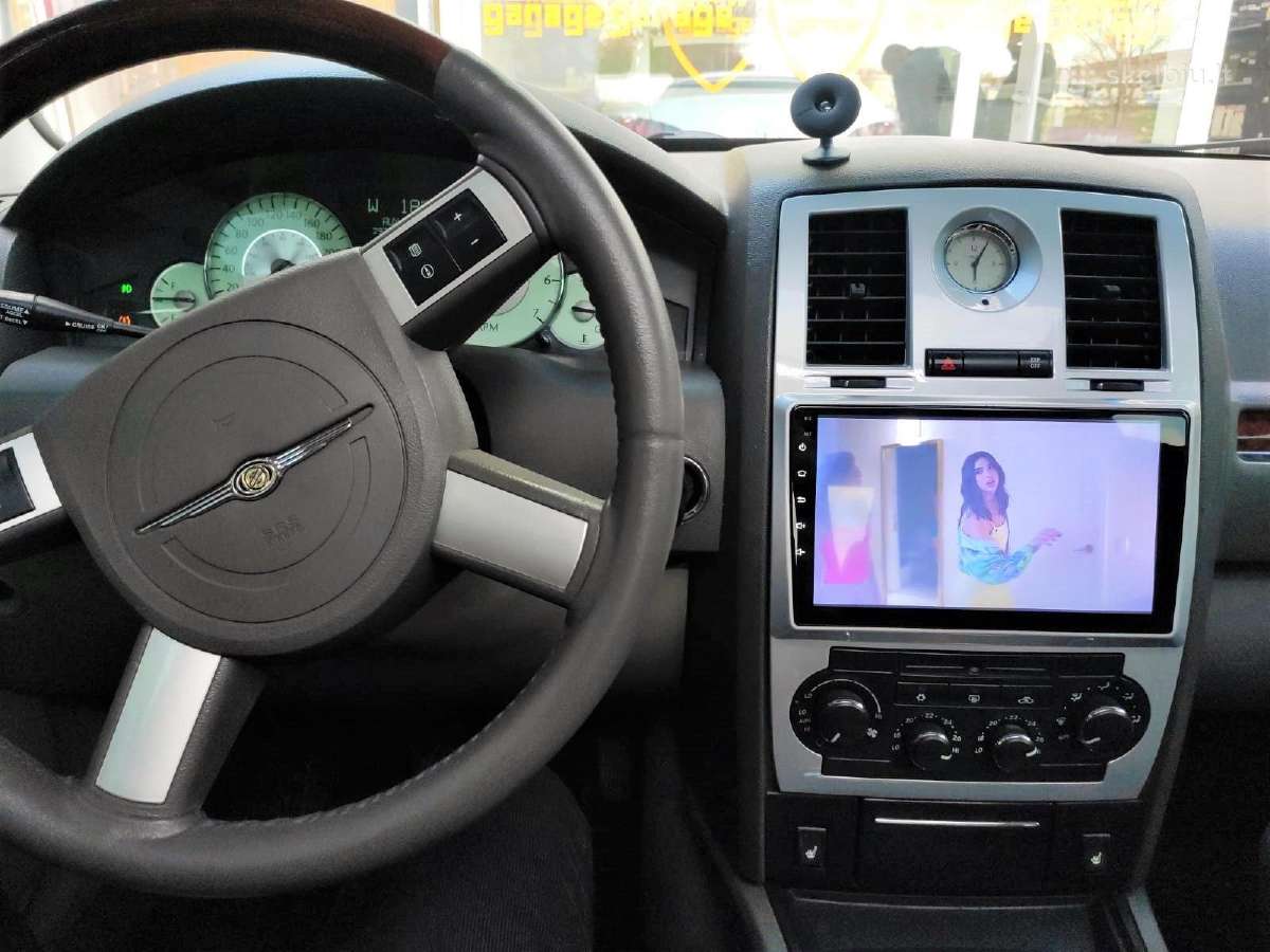 Chrysler 300c multimedijos / multimedia - nuotraukos Nr. 2