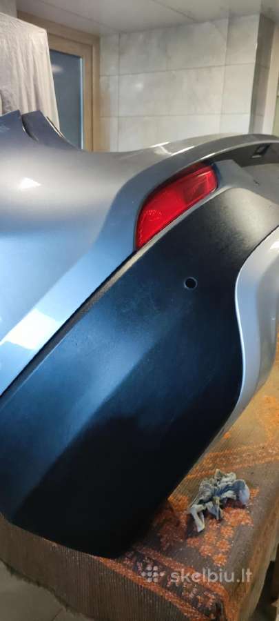 Volvo V40 Cross Country bamperis galinis - nuotraukos Nr. 2