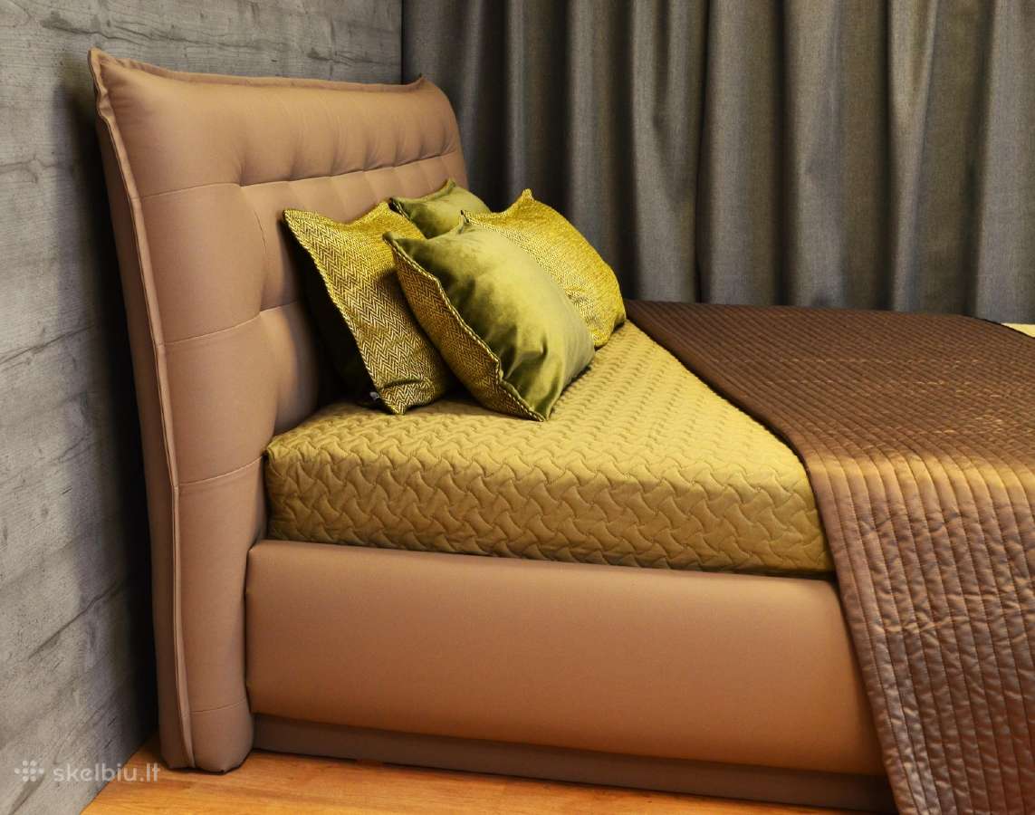 Lova PERKA - 590 EUR