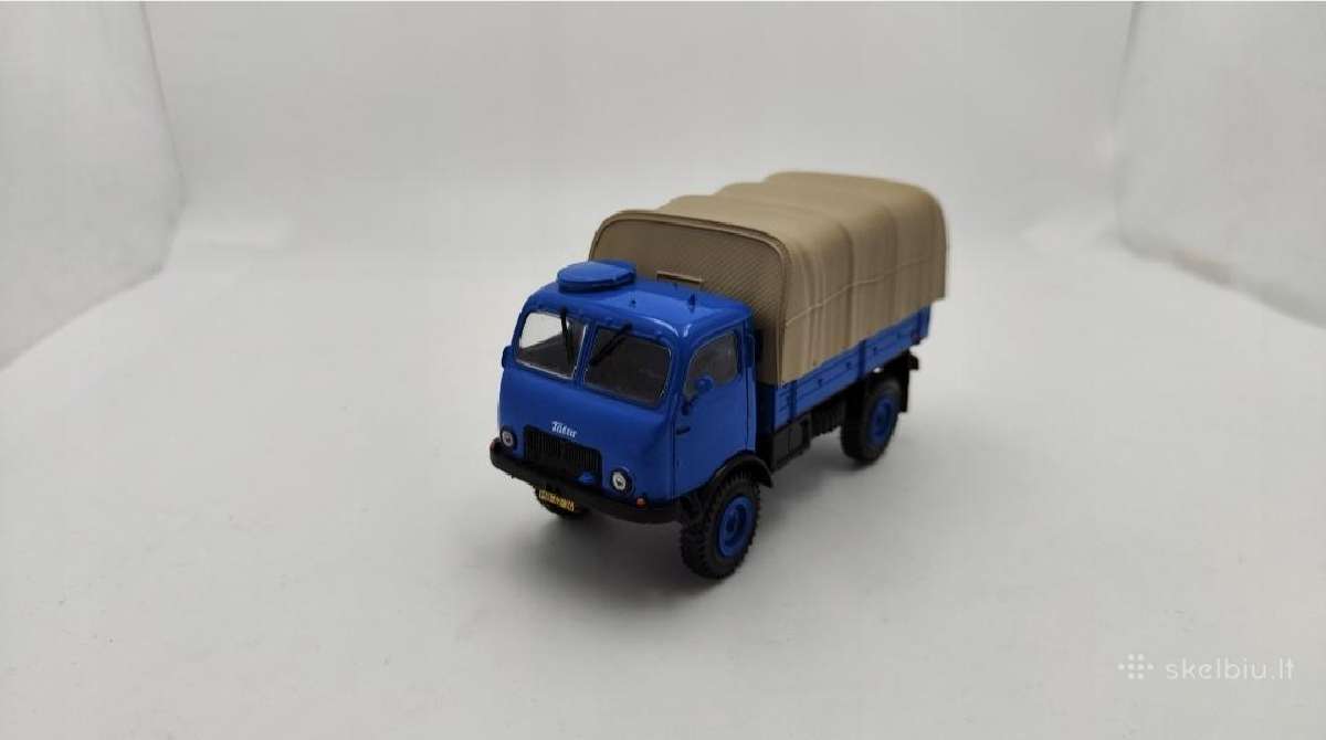 Tatra 805