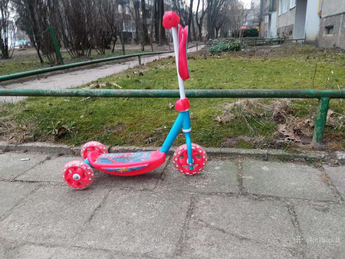 Mažas paspirtukas - nuotraukos Nr. 2