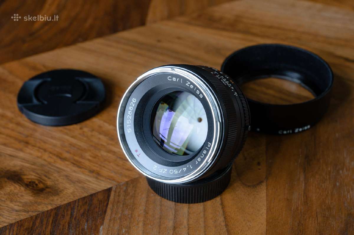 Carl Zeiss Planar T* 50 mm f/1.4 Zf.2 Nikon