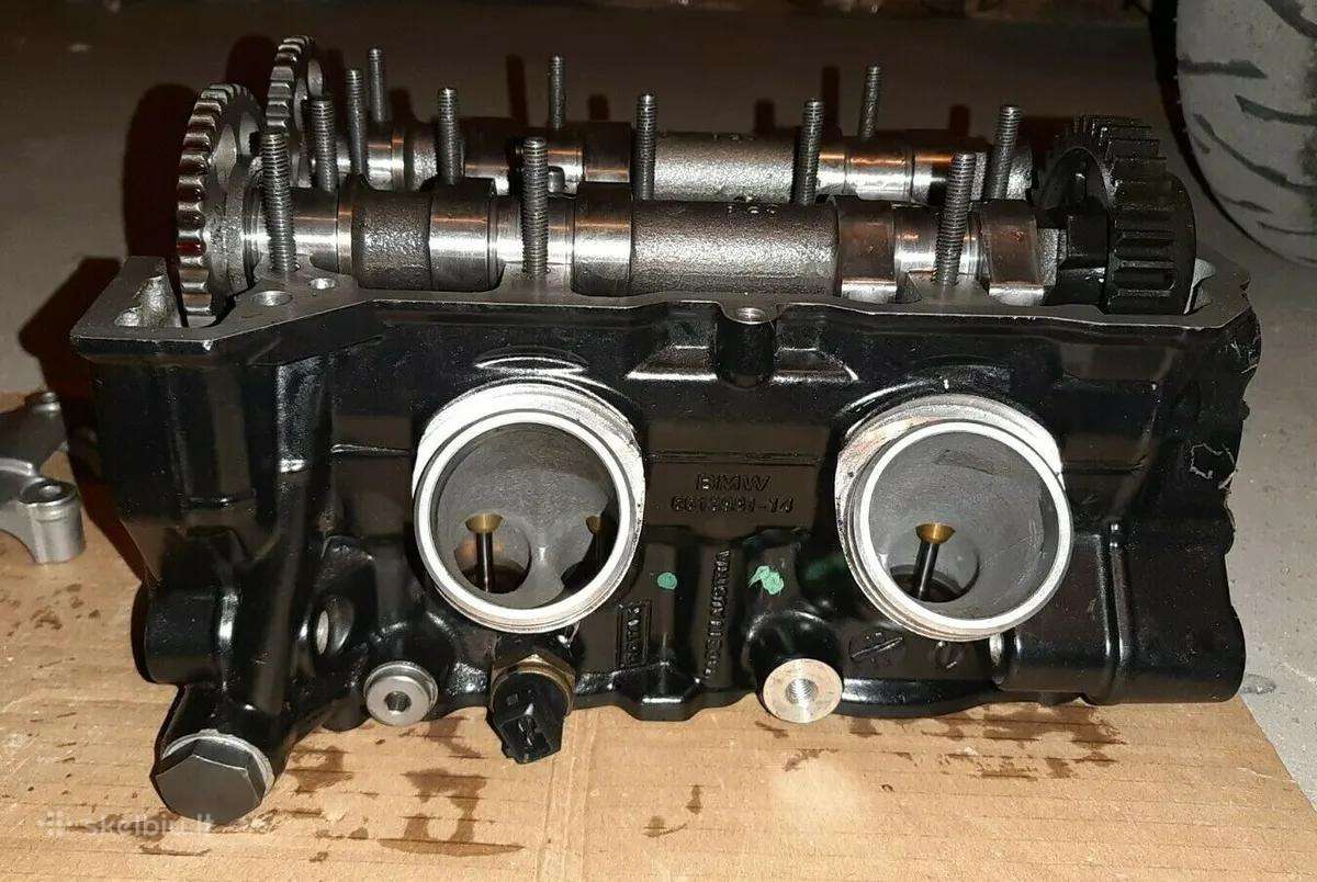 Bmw F800gs 2010-2012 K72 cilindrų galvutė