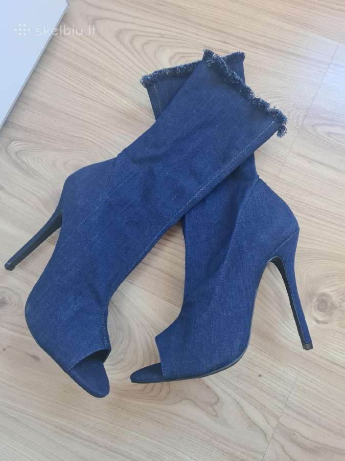 Nauji, ilgi, džinsiniai aukštakulniai