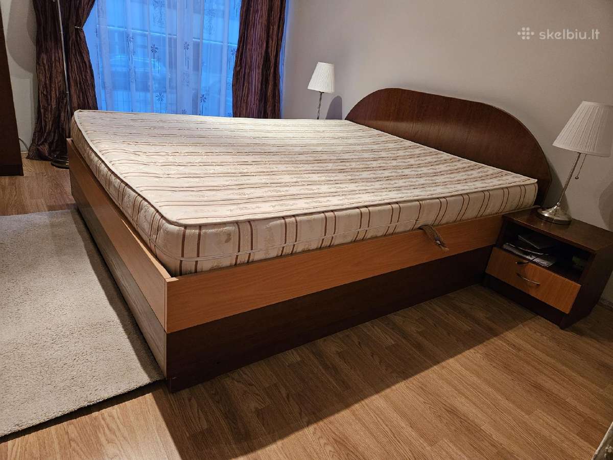 Puikus, kokybiškas miegamojo baldų komplektas - nuotraukos Nr. 3