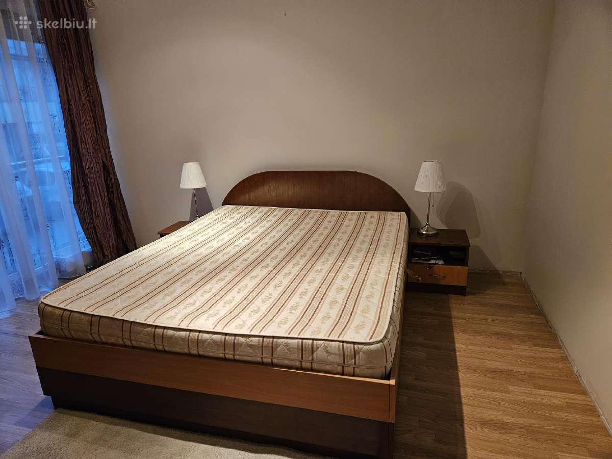 Puikus, kokybiškas miegamojo baldų komplektas - nuotraukos Nr. 4