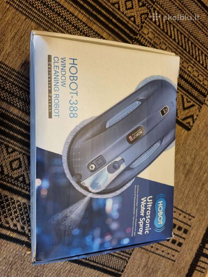 Hobot 388 langų robotas