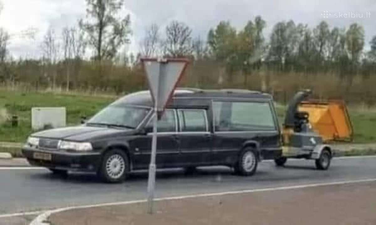 Šakų medienos smulkintuvo nuoma 100 eurų - nuotraukos Nr. 10