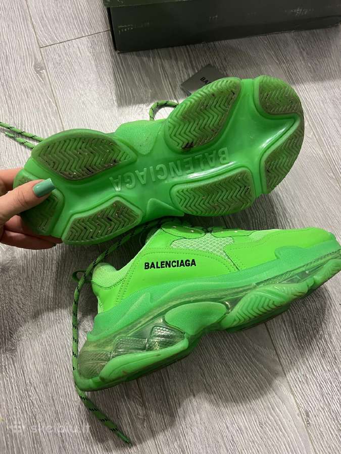 Balenciaga triple S žali sportbačiai - nuotraukos Nr. 8