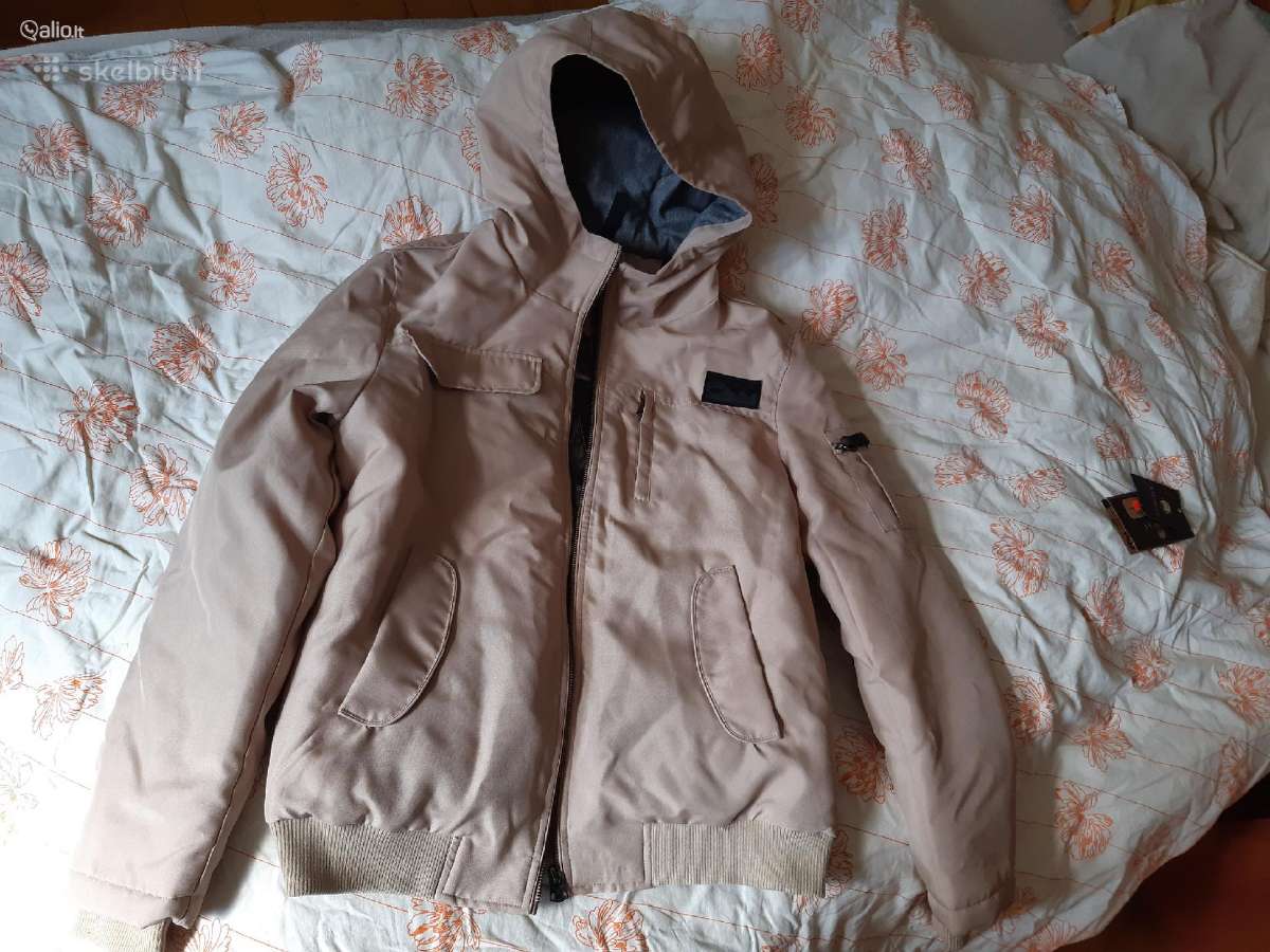 Nauja Only&sons striuke