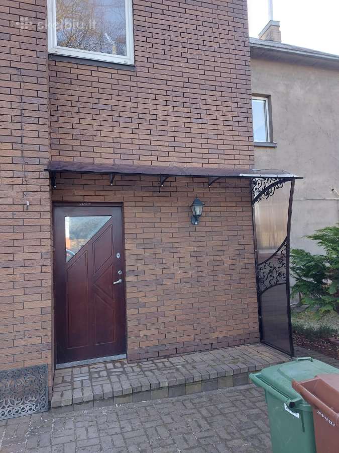 Stogeliai virš durų - nuotraukos Nr. 34