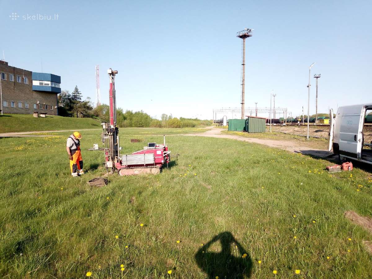 Žemės gręžimo mašinos vairuotojas - operatorius - nuotraukos Nr. 2
