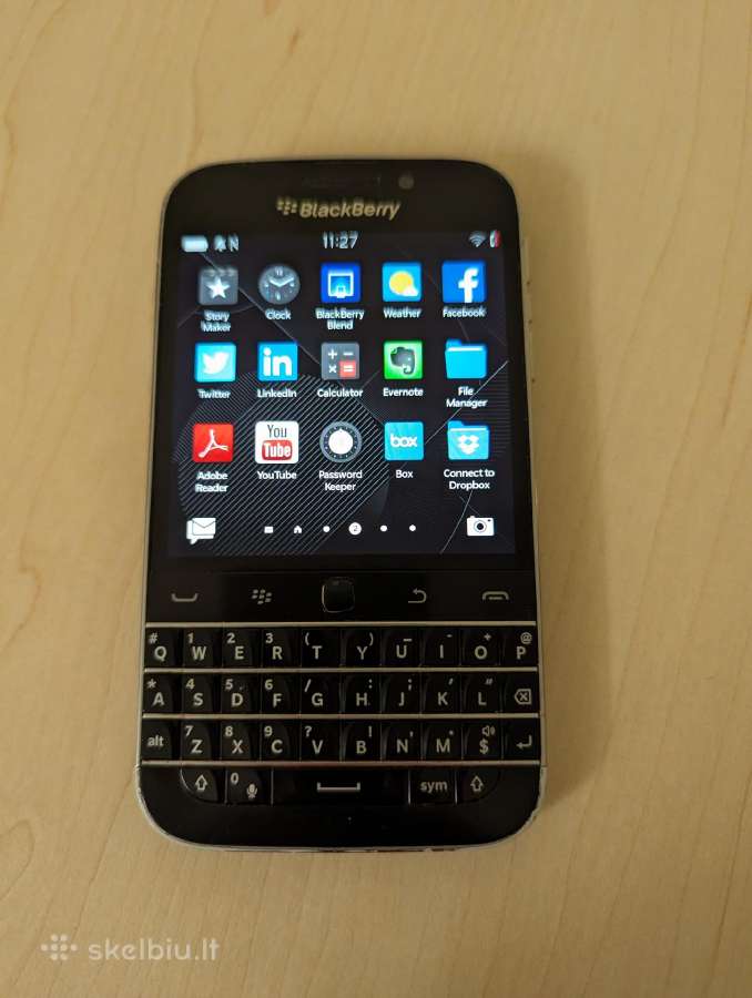 BlackBerry vuelve a las andadas con el nuevo modelo Classic | Código