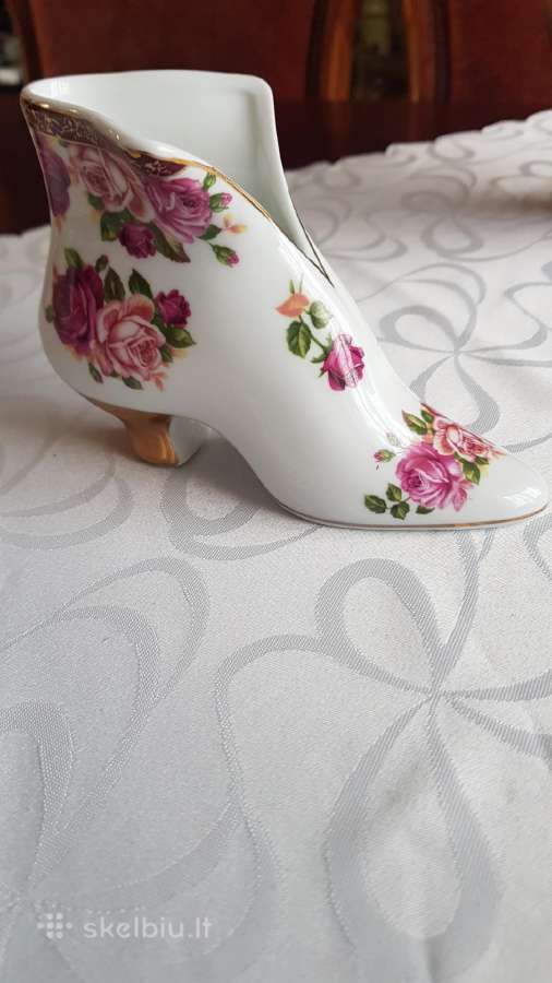 Batelis-kurpaitė