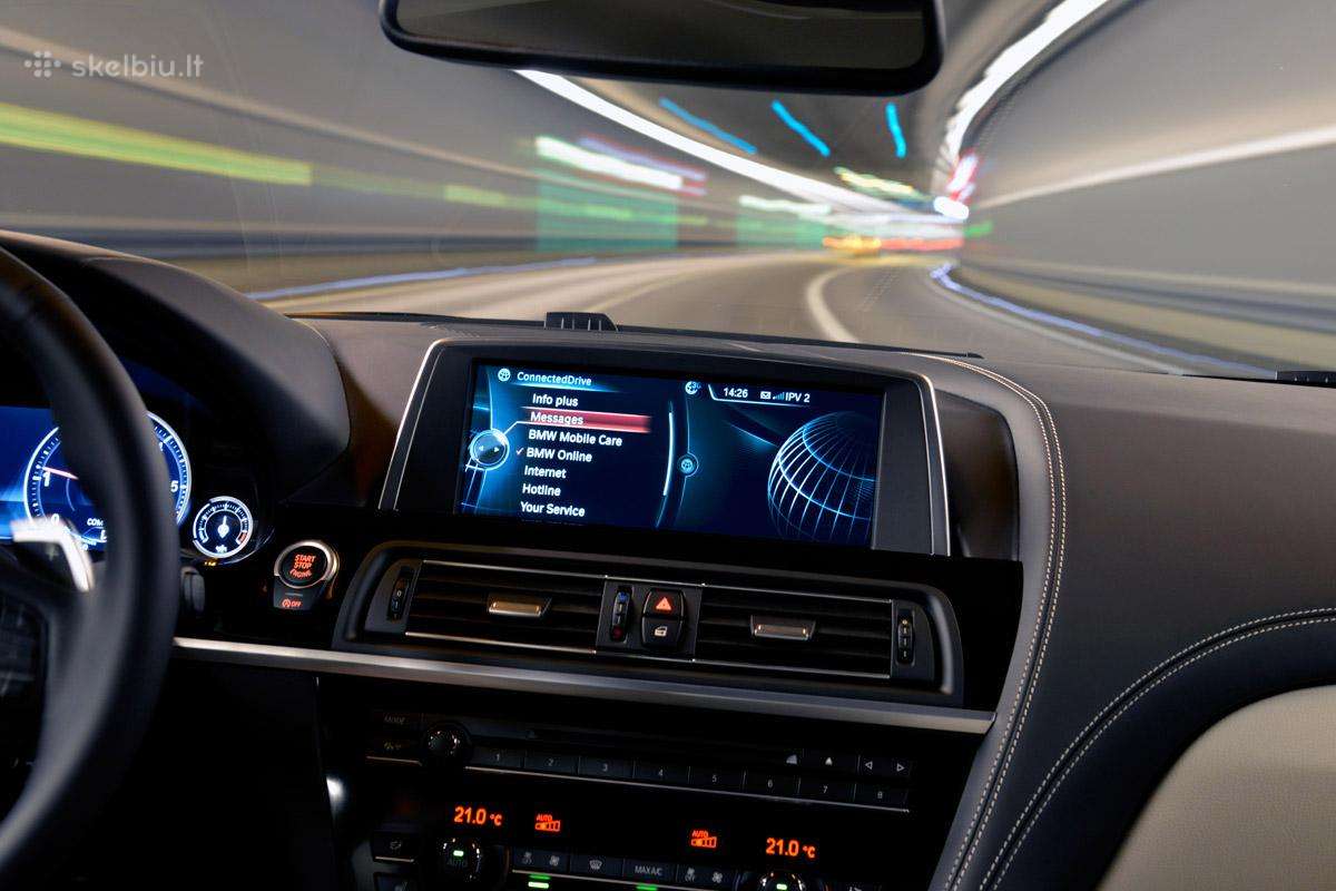 Naujausi automobiliniai navigaciniai Sd/usb/CD/dvd