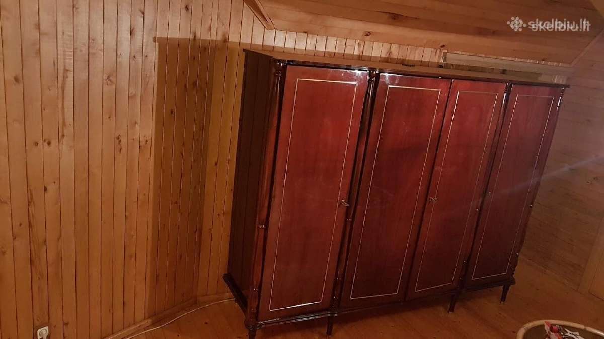 Spinta raudonmedžio rumuniška ,Režans'' 231x62x180
