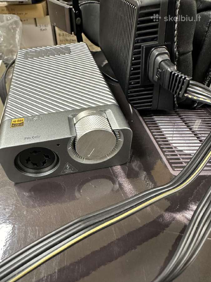 Stax Sr-l700mk2 ausines,portable energizer SRM D10 - nuotraukos Nr. 10