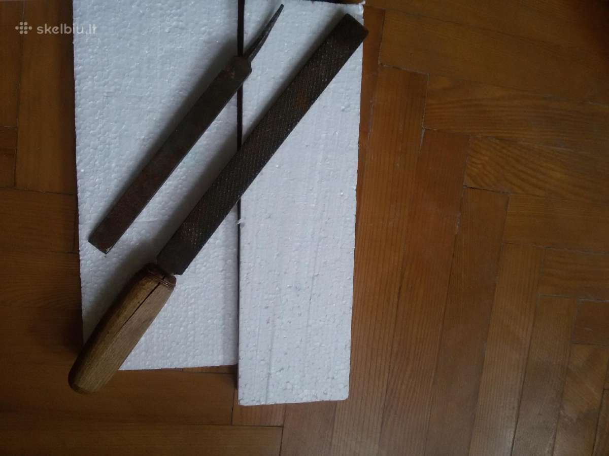 Senovinės metalinės dildės